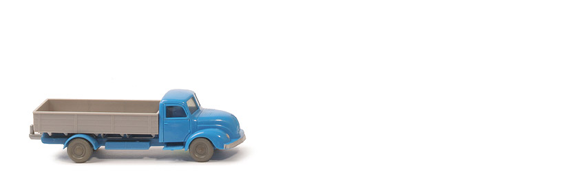 Magirus S 3500 Pritsche - FH,  CH himmelblau / PR dunkelsilbergrau - 420/10b ~