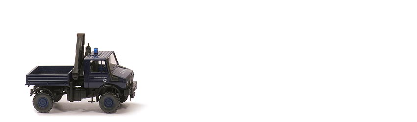 Unimog U 1850 Ladekran - THW - 990/9 - 4