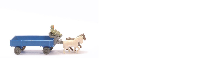 alte Pferdekutsche - himmelblau, ZH integriert, Pritschenboden Struktur - 572/5 ?