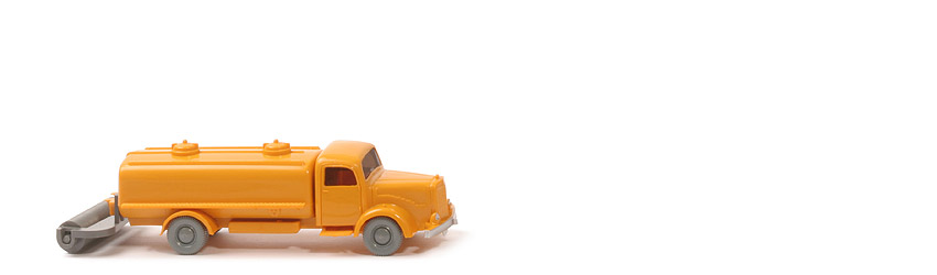 MB L 5000 Alter Sprengwagen (2012) - PMS: "Wiking-Verkehrs-Modelle Nr. 8" - nicht erfasst