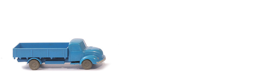 Magirus S 3500 uv Pritschen-LKW - FH, CH, PR himmelblau - 420/7 ?