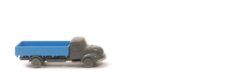 Magirus S 3500 uv Pritschen-LKW - FH, CH dunkelbasaltgrau, PR himmelblau - 420/7d