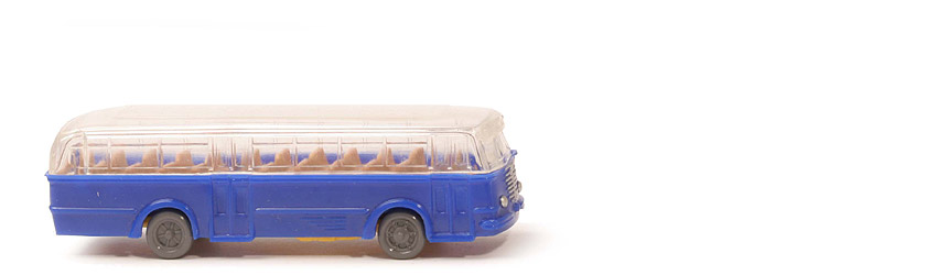 Büssing Trambus - alte Form, Fenster gewinkelt, dunkelultramarin - 720/1a