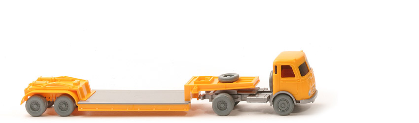 MB LPS 332 Pullman - Tiefladesattelzug (2019) - PMS: "Wiking-Verkehrs-Modelle Nr. 75" - nicht erfasst