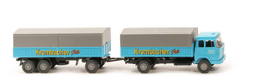 Hanomag-Henschel Stahlpritschen-Lastzug (2006) - Krombacher - nicht erfasst