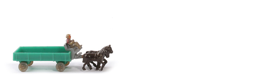 alte Pferdekutsche - grün, Pritschenboden glatt - 572/3h