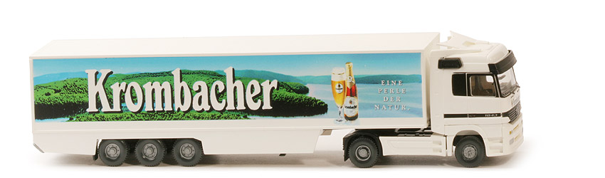 MB Actros 1843 Koffer-Sattelzug (1998) - Krombacher - Krombacher (1)