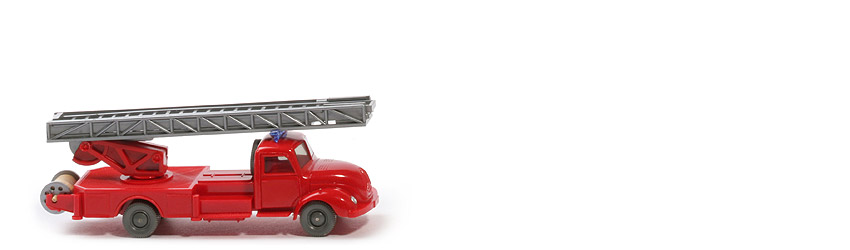 Magirus S 3500 Alter Leiterwagen - Blaulichtleiste, mit Blinkern, FH, CH, Aufbau rot - 620/20a