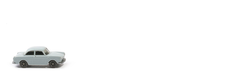 VW 1500 Stufenheck - hellblaugrau, Haube eckig, o. IE - 40a/1e