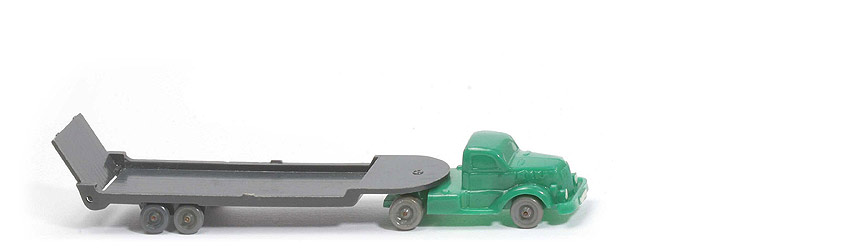 White Drahtachser Alter Tieflade-Sattelzug - ZM dunkelgrün, Auflieger anthrazit - 490/1 ?