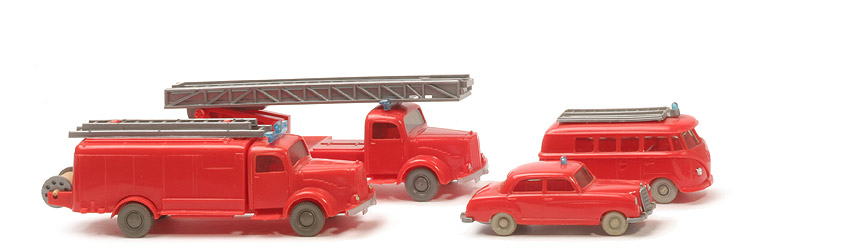 Geschenkpackung Feuerwehr - MB 220, VW T1 Bus, Spritzen- und Leiterwagen MB 5000 - 2120/2b